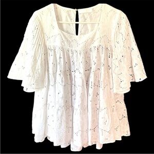 Like New Merlette Brandt Eyelet Tiered
Swing Blouse White Medium Retail $500.00